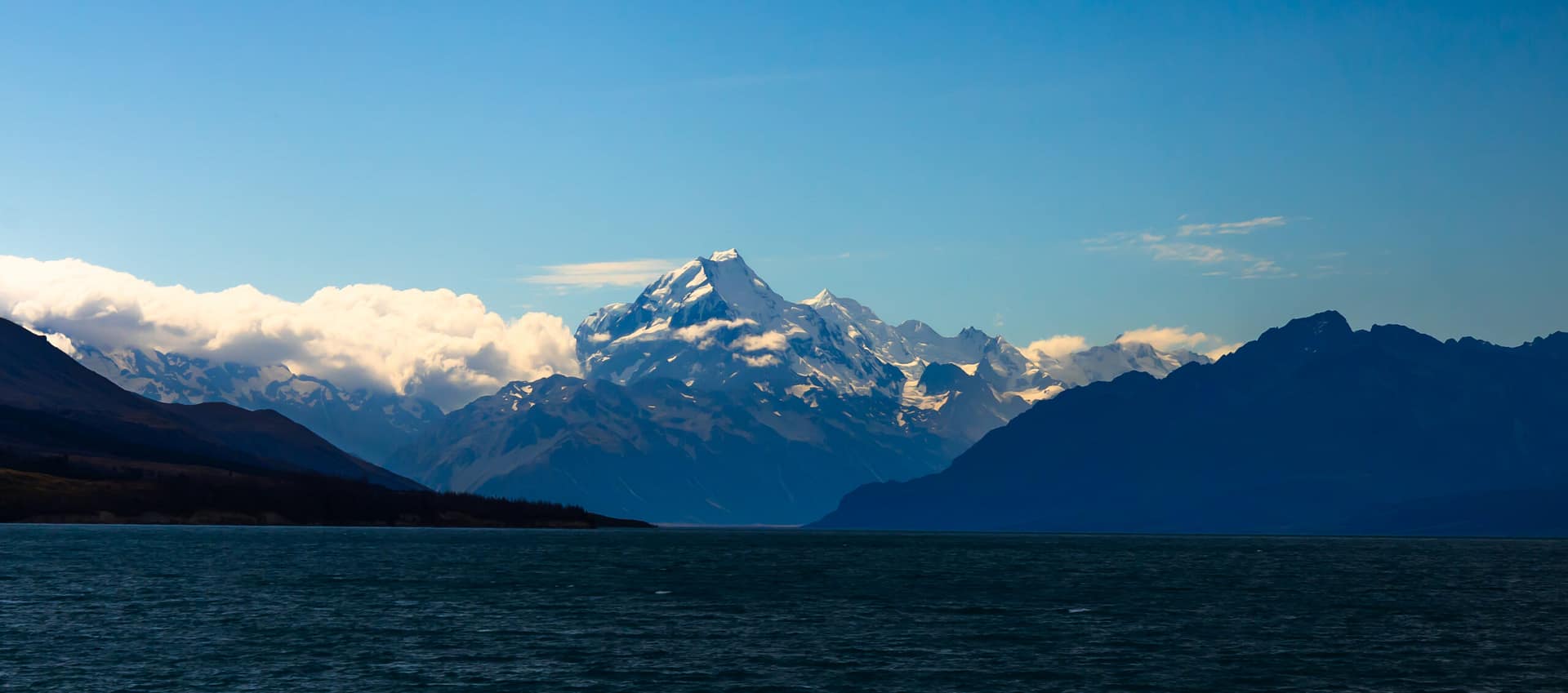 Mount Cook from Lake Pukaki_New Zealand